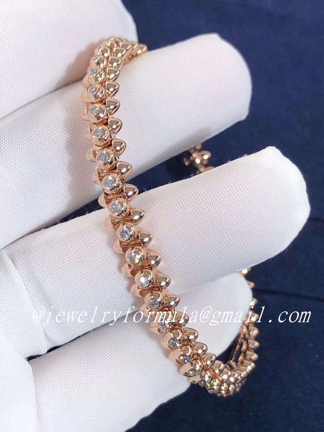 Customized Jewelry：18K Pink Gold Clash De Cartier Diamond 